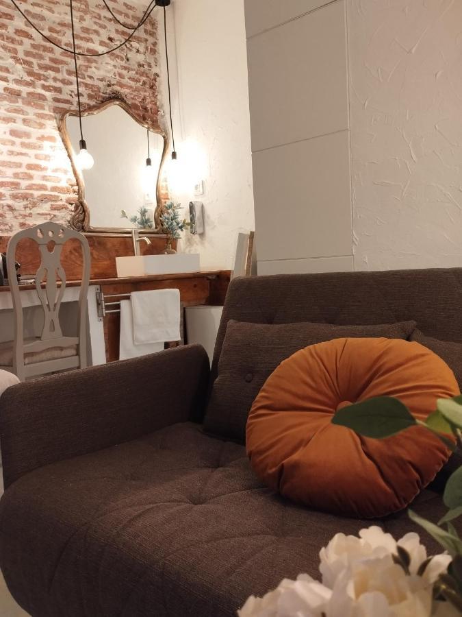 Arte I Espacio Home มาดริด ภายนอก รูปภาพ