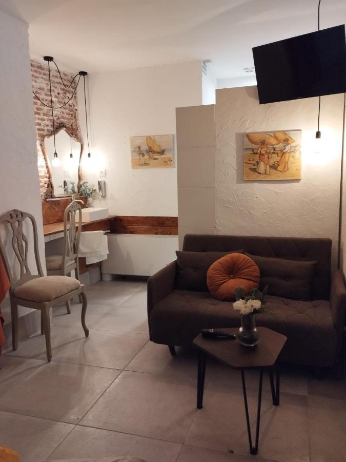 Arte I Espacio Home มาดริด ภายนอก รูปภาพ