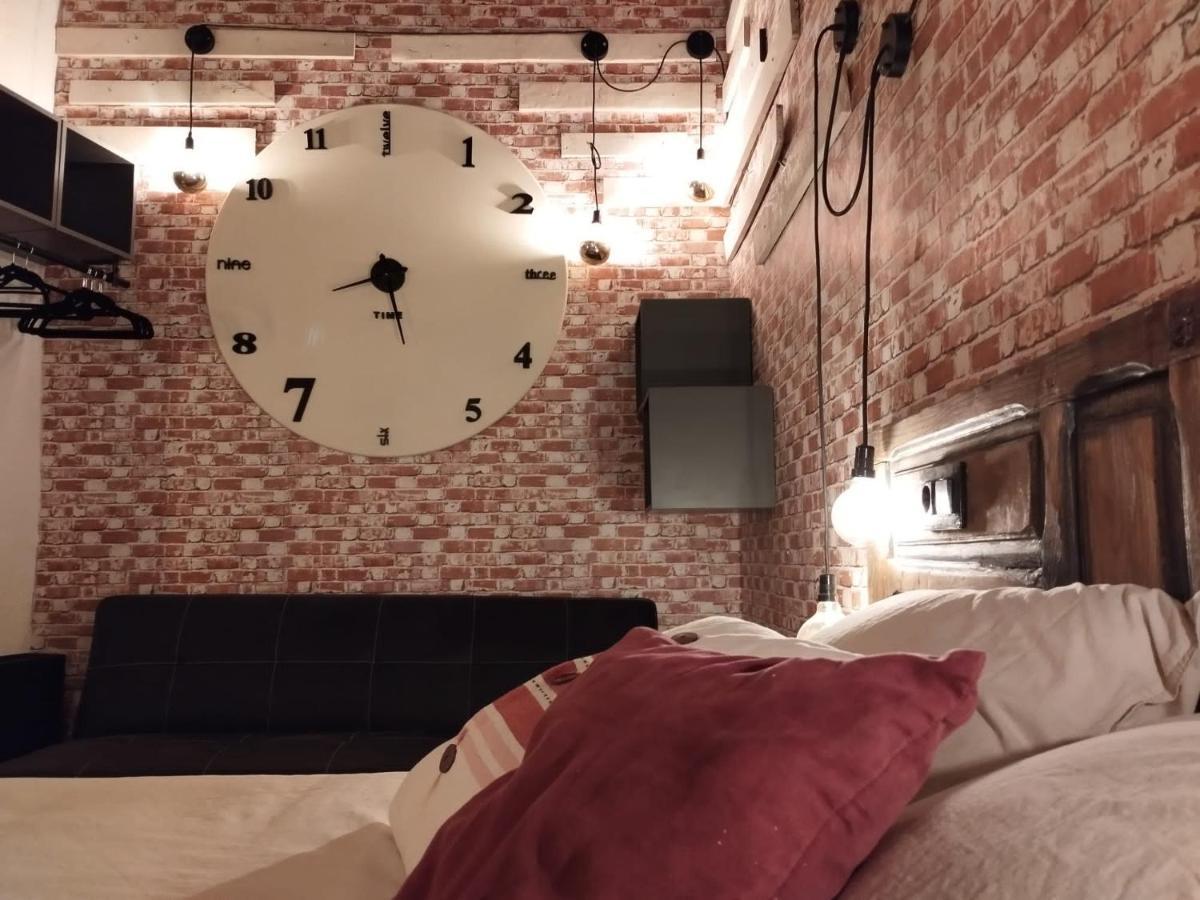 Arte I Espacio Home มาดริด ภายนอก รูปภาพ